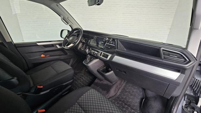 Volkswagen California image 4