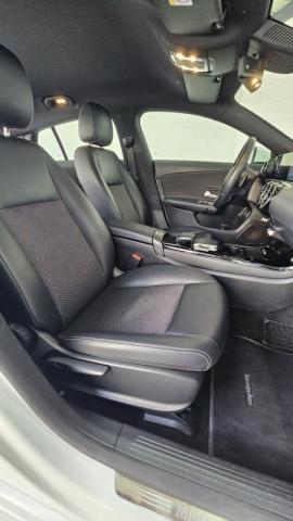 Mercedes Benz Cla Shooting Brake image 1