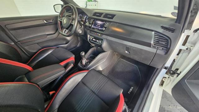 Skoda Fabia image 7