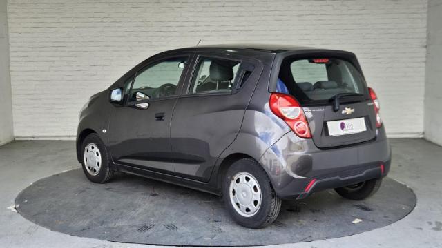 Chevrolet Spark image 5