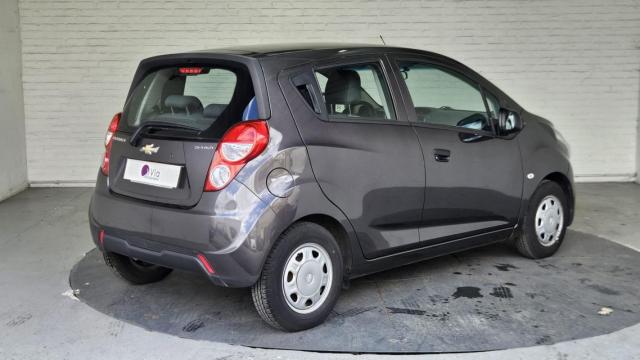 Chevrolet Spark image 8