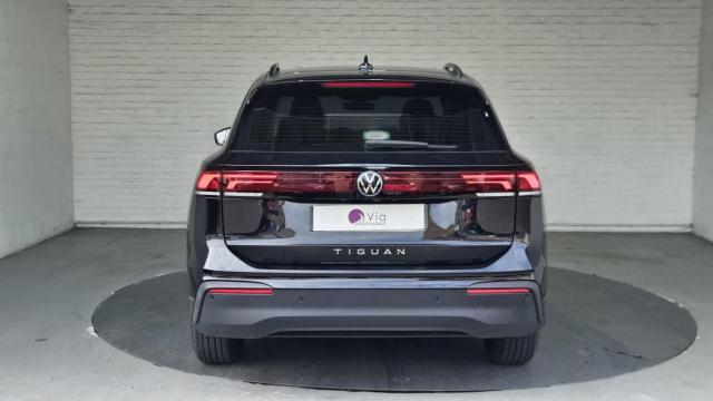 Volkswagen Tiguan image 8