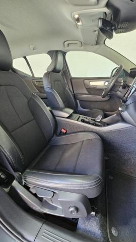 Volvo Xc40 image 6