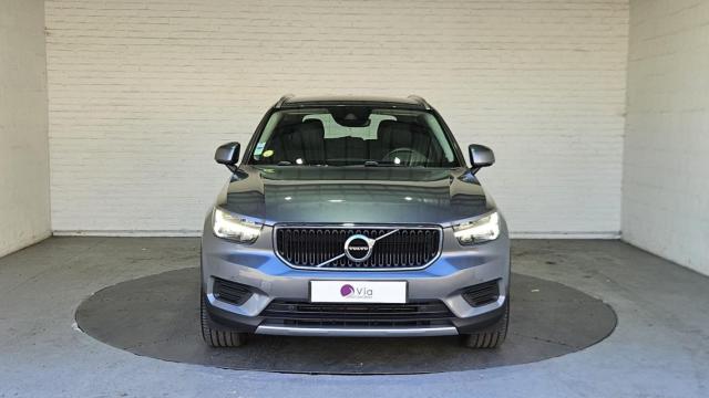 Volvo Xc40 image 9