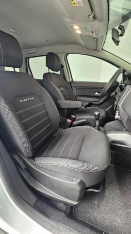 Dacia Duster image 8