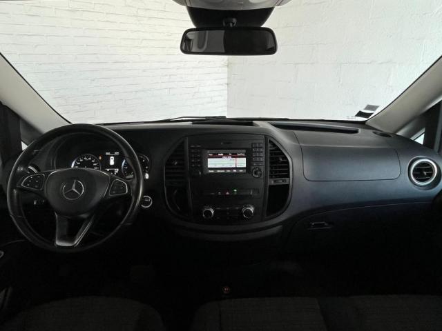 Mercedes Benz Vito image 4