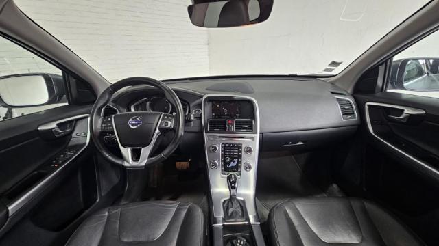 Volvo Xc60 image 6