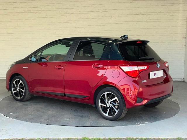 Toyota Yaris image 2