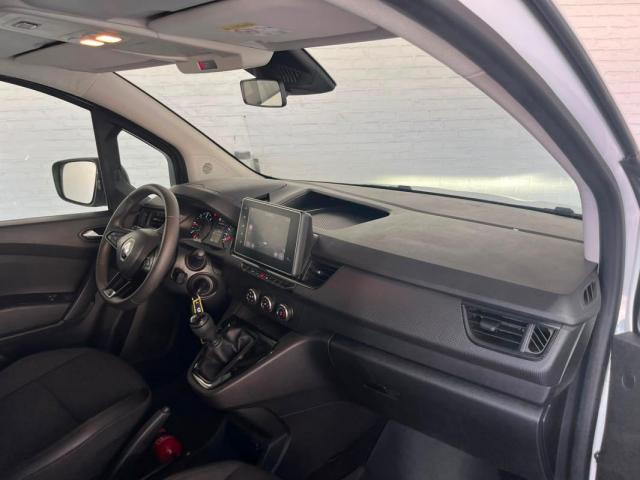Renault Kangoo image 1
