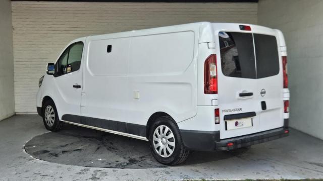 Nissan Primastar image 6