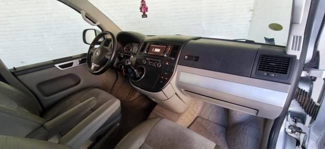 Volkswagen Multivan image 5