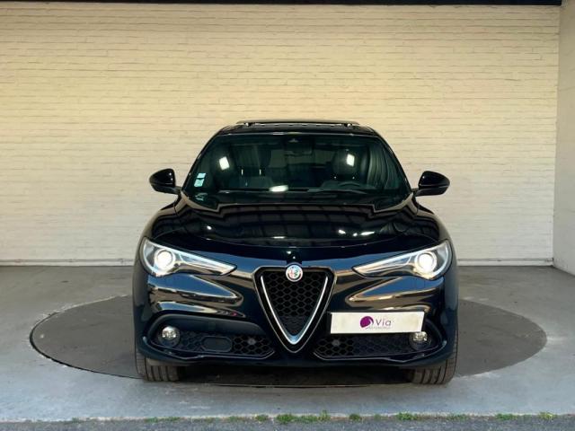 Alfa Romeo Stelvio image 4