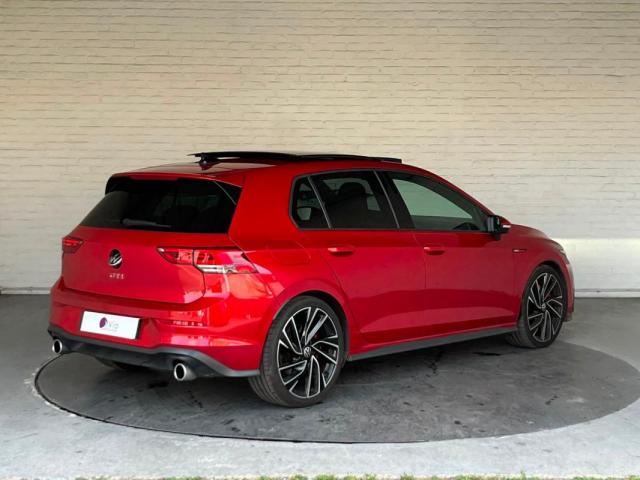 Volkswagen Golf image 3
