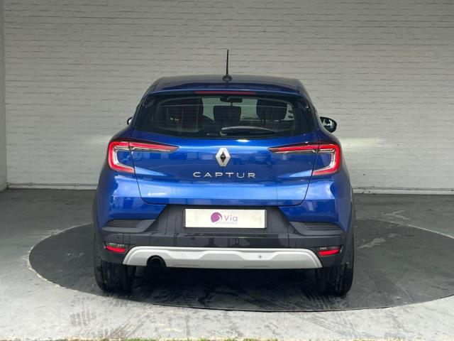 Renault Captur image 9