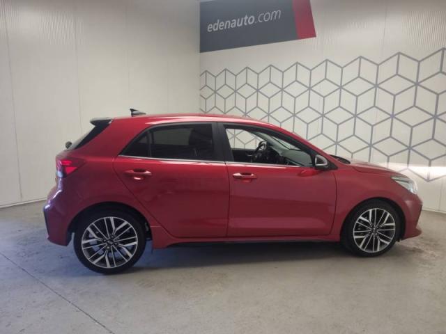Kia Rio image 8