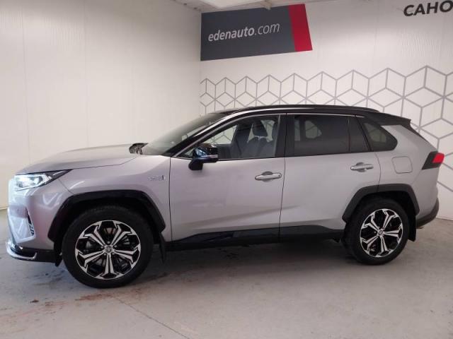 Toyota Rav4 image 2