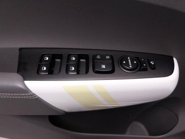 Kia Picanto image 5