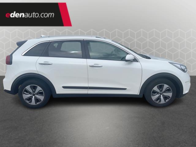Kia Niro image 2