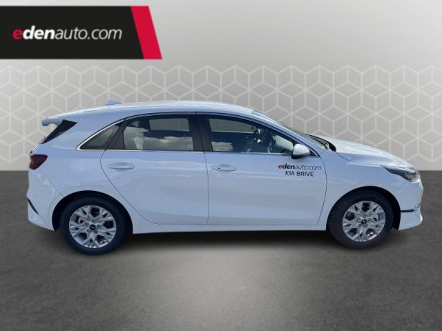 Kia Cee'D image 8