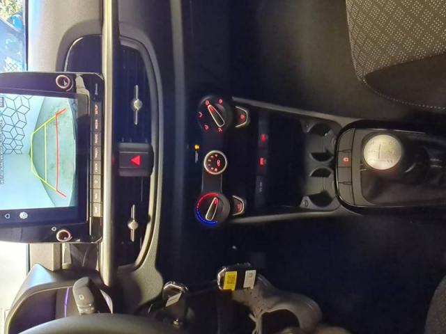 Kia Picanto image 5