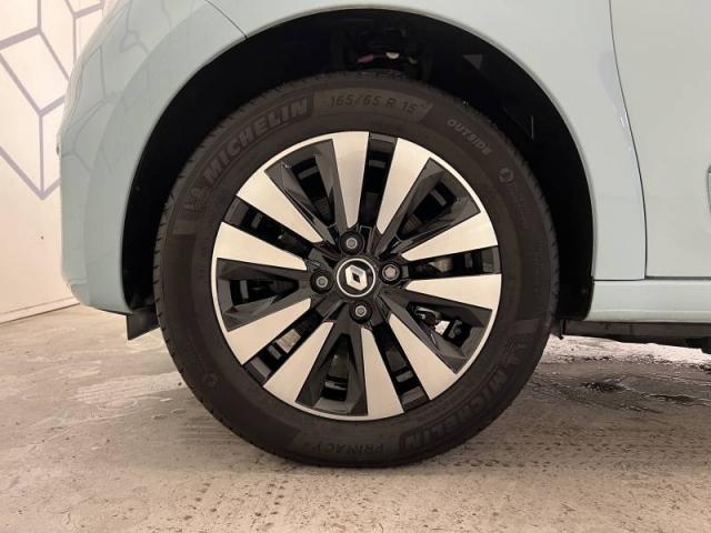 Renault Twingo image 9