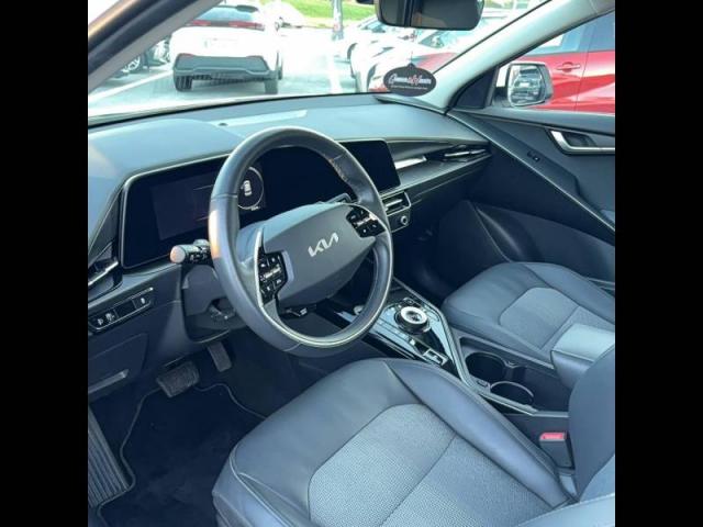 Kia Niro image 2
