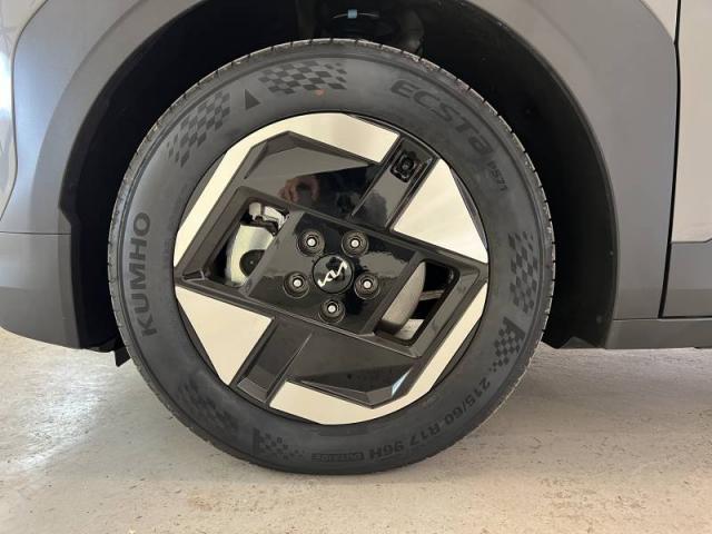 Kia Ev3 image 1