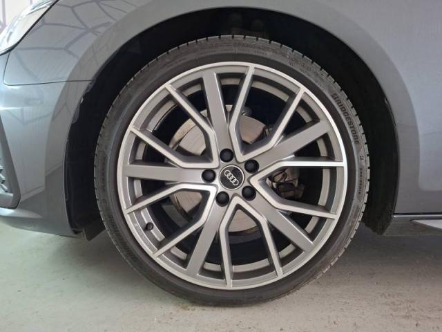 Audi A4 image 1