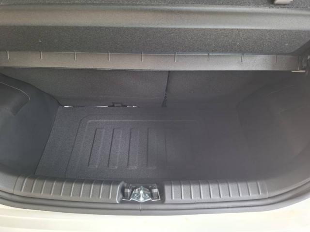 Kia Picanto image 6