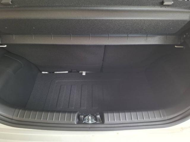 Kia Picanto image 2