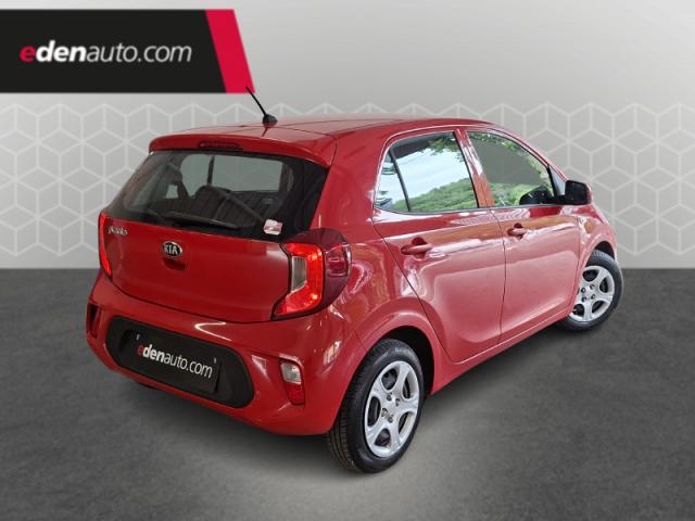 Kia Picanto image 8