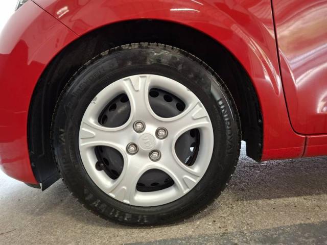 Kia Picanto image 6