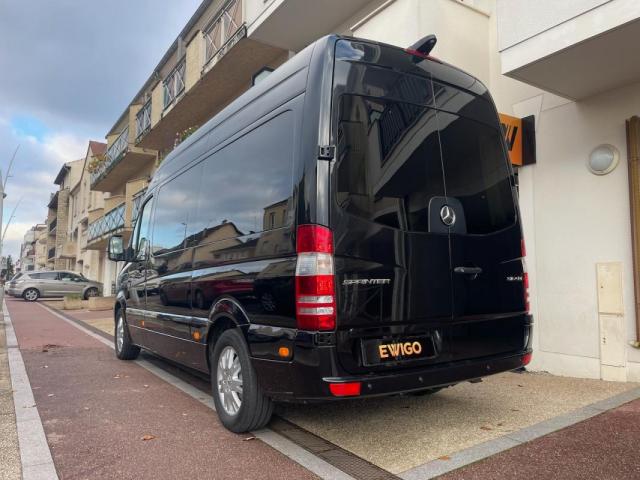 Mercedes Benz Sprinter image 4