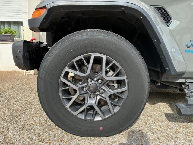 Jeep Wrangler image 7