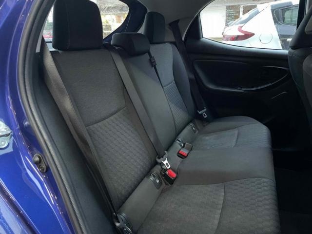 Toyota Yaris image 2