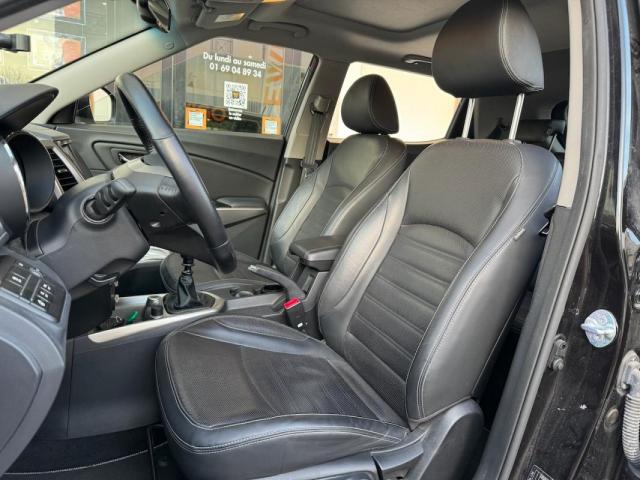 Ssangyong Tivoli image 9