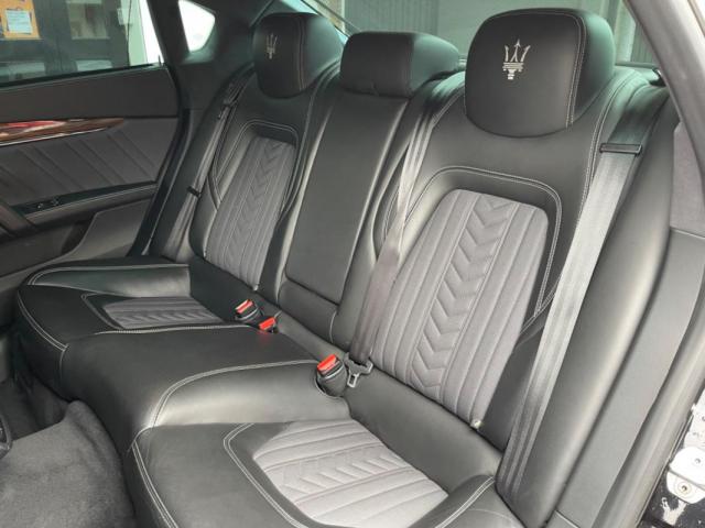Maserati Quattroporte image 6