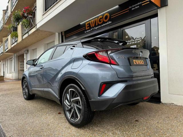 Toyota C-Hr image 2