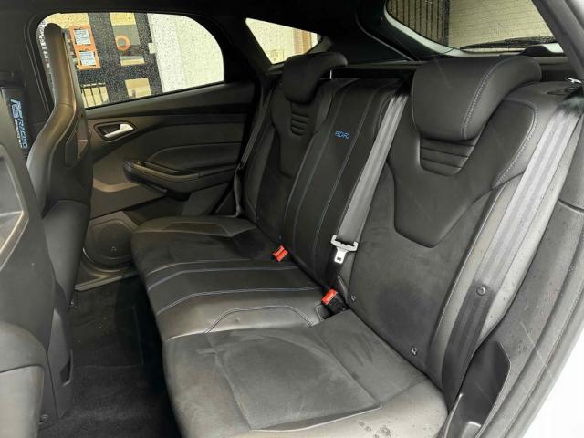Ford Focus image 6