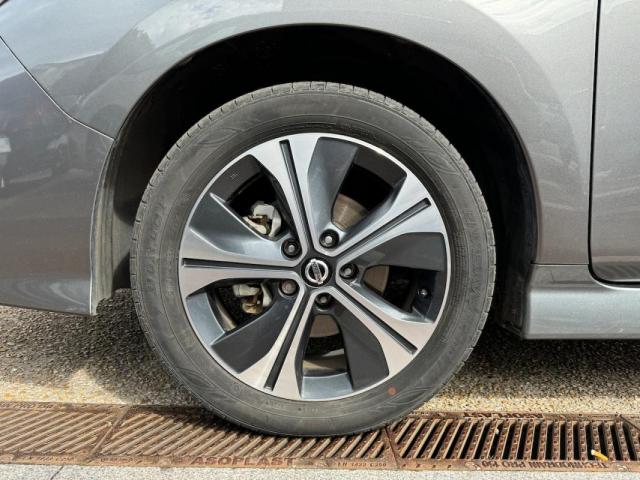 Nissan Leaf image 7