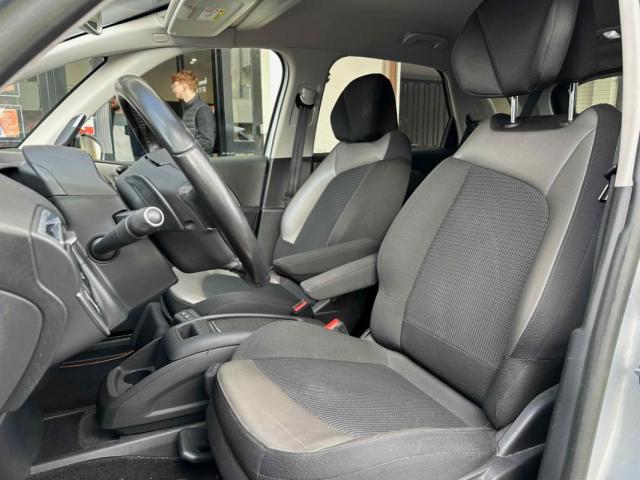 Citroen C4 Picasso image 9