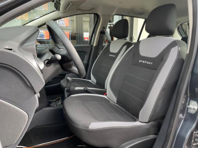 Dacia Sandero image 8