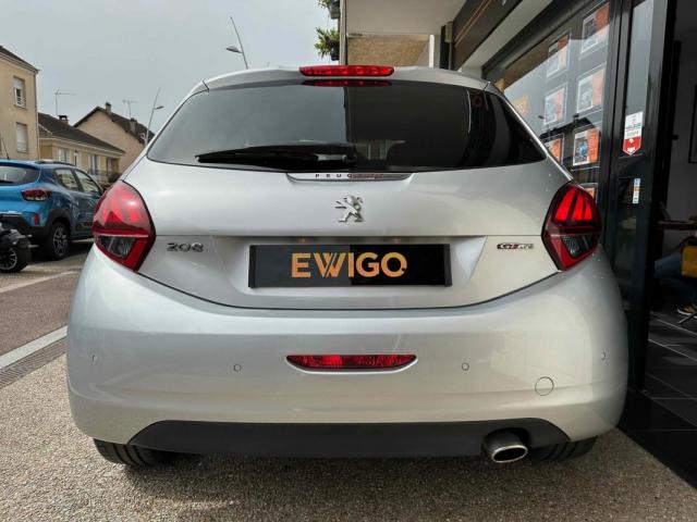 Peugeot 208 image 9