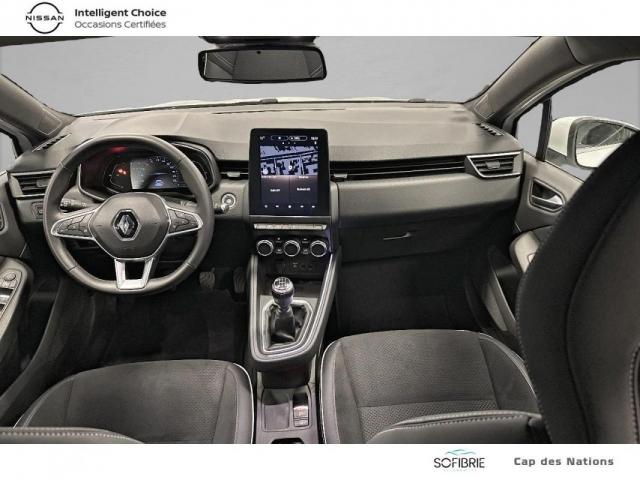 Renault Clio image 9