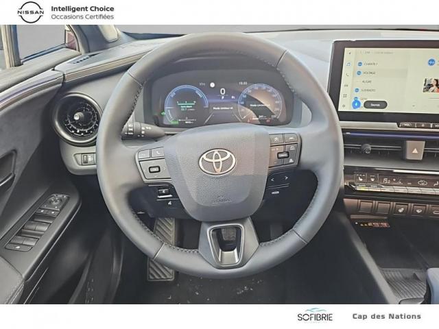Toyota C-Hr image 3