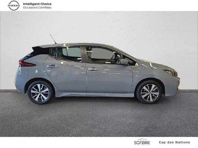 Nissan Leaf image 1