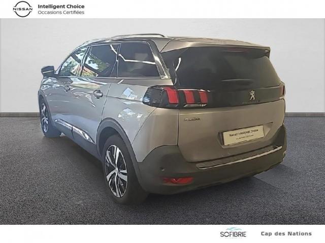 Peugeot 5008 image 9