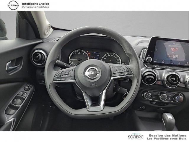 Nissan Juke image 9