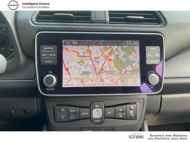 Nissan Leaf image 2
