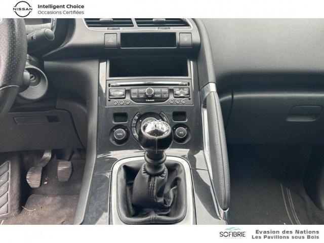 Peugeot 3008 image 2